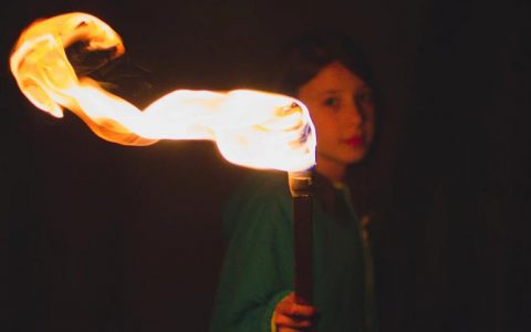 比特币最强后盾！管理着7.2万亿美元的Fidelity成为第一家机构”闪电火炬手”