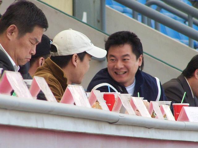 他代理魔兽赚21亿，玩足球失败找区块链救命，如今6亿拯救贾跃亭