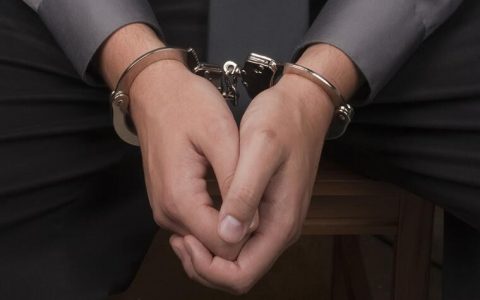 你以为在交易比特币，实则已参与洗钱， 美国一男子已“中招”被判刑2年