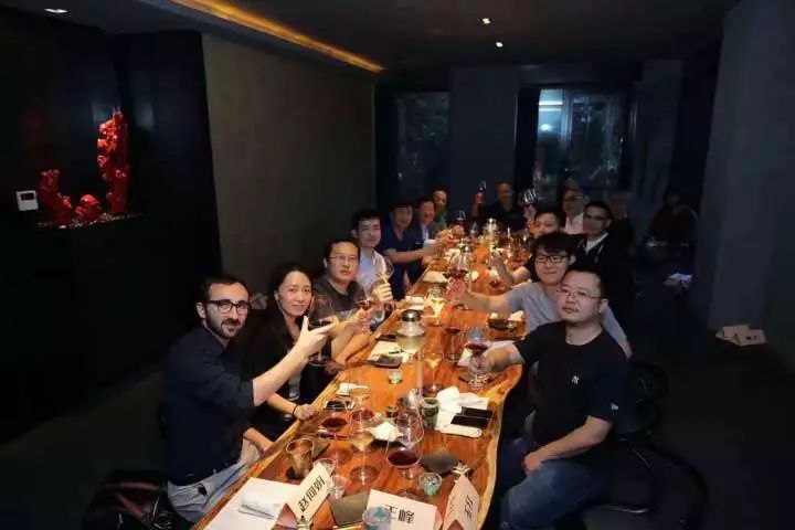 玉红回来了