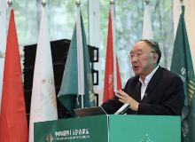 中国国际经济交流中心副理事长黄奇帆：违背金融常识的人都认为自己很聪明，结果误了卿卿性命