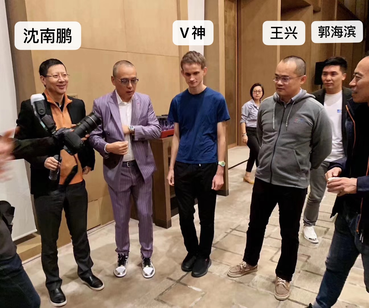 沈南鹏、王兴等大佬齐聚的区块链峰会背后，潜伏着坐拥1亿美金的“资本巨鳄”