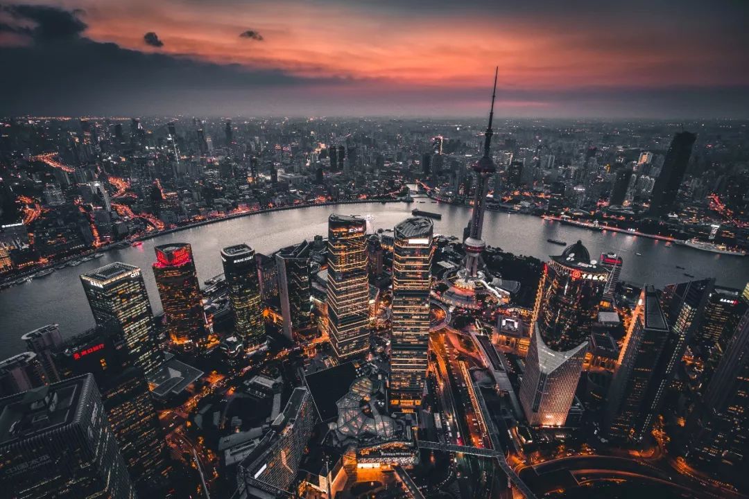 地方政府的“链上”马拉松