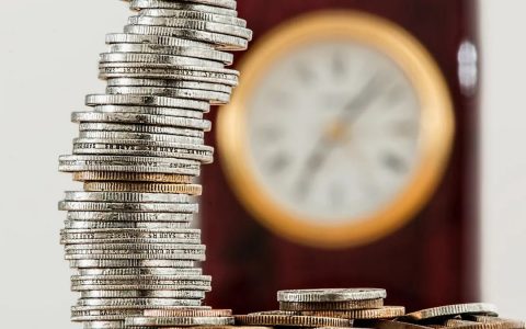比特大陆前4月营收超3亿美金 AI业务快速增长，给员工发千万奖金