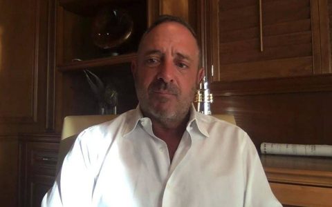 做空先锋“金盆洗手”，散户血洗华尔街的剧情能否在比特币重演？