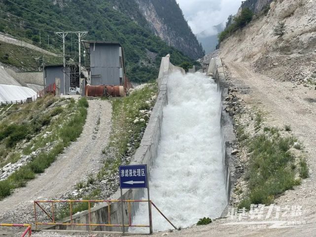 重走比特币“算力之路”：实探内蒙鄂尔多斯、新疆准东、川西加密货币矿场