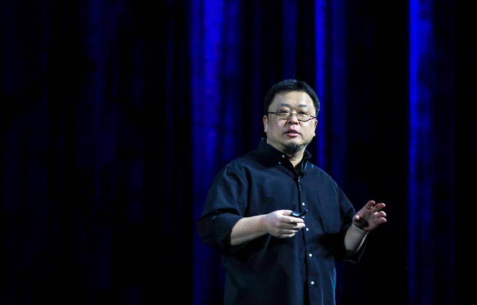 罗永浩宣布上车元宇宙，并转发了这个大 V” 超过扎克伯格 ” 的观点